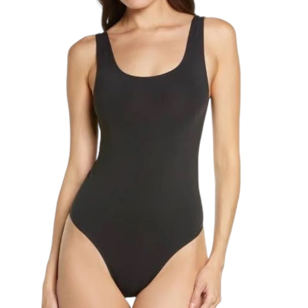 SKIMS NWT Soft Smoothing Thong Bodysuit- Eclipse